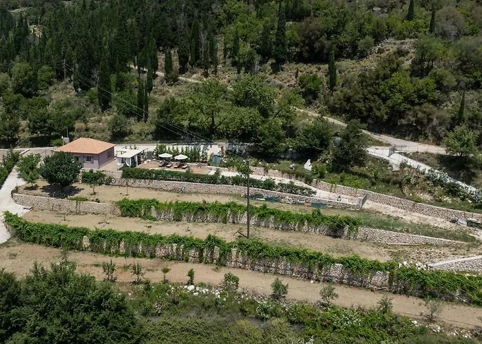 Mater Terra-private فيلة سامي