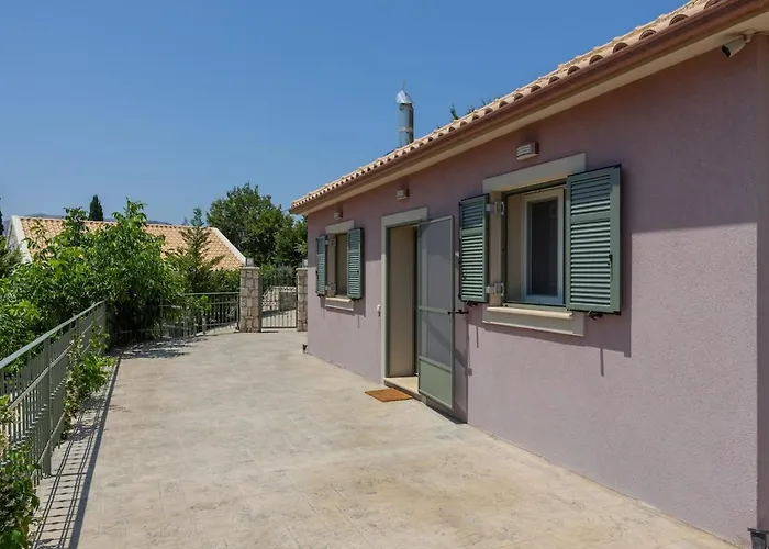 Mater Terra-private فيلة