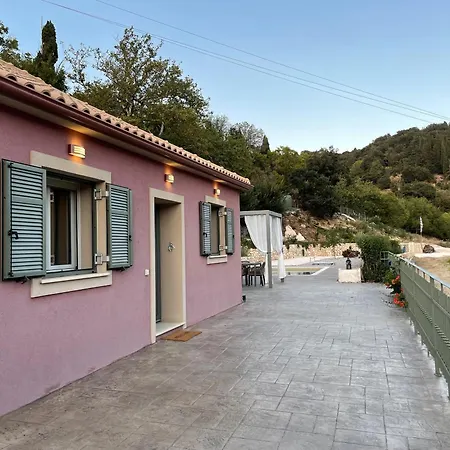 Villa Mater Terra-Private Villa