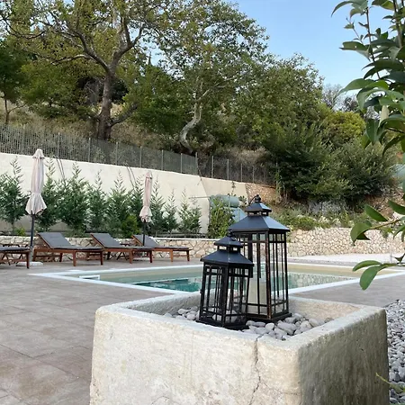 Mater Terra-Private Villa