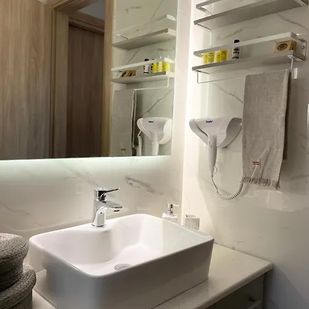 Mater Terra-Private Villa *