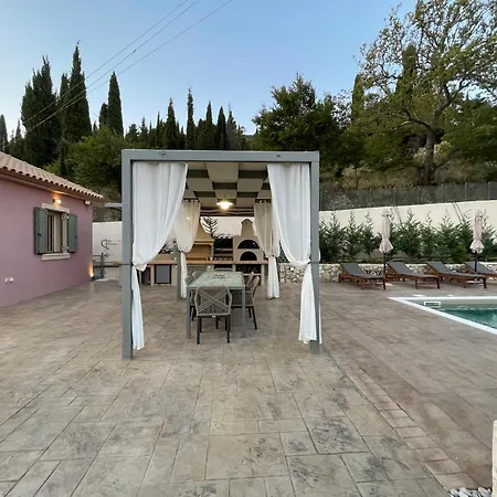 Mater Terra-Private Villa Sami (Kefalonia)