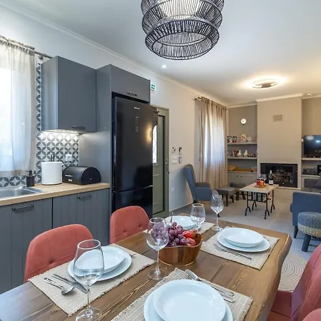 Mater Terra-private ヴィラ サミ