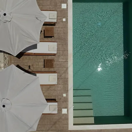 فيلة Mater Terra-private سامي