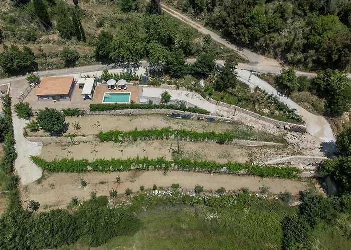 Mater Terra-private 别墅 萨米